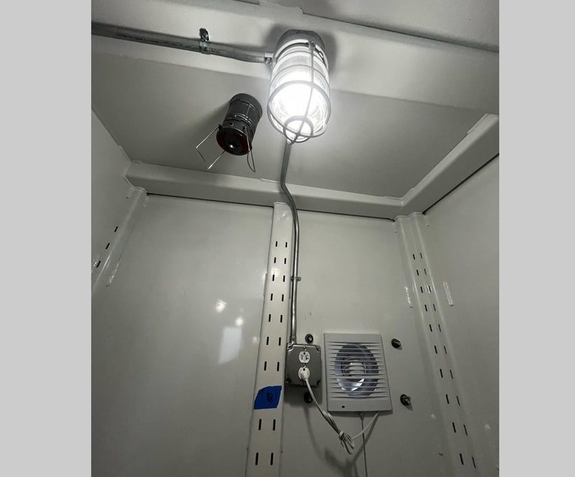 8’x20’x8’ Community Storm Shelter with Toilet for 32 People