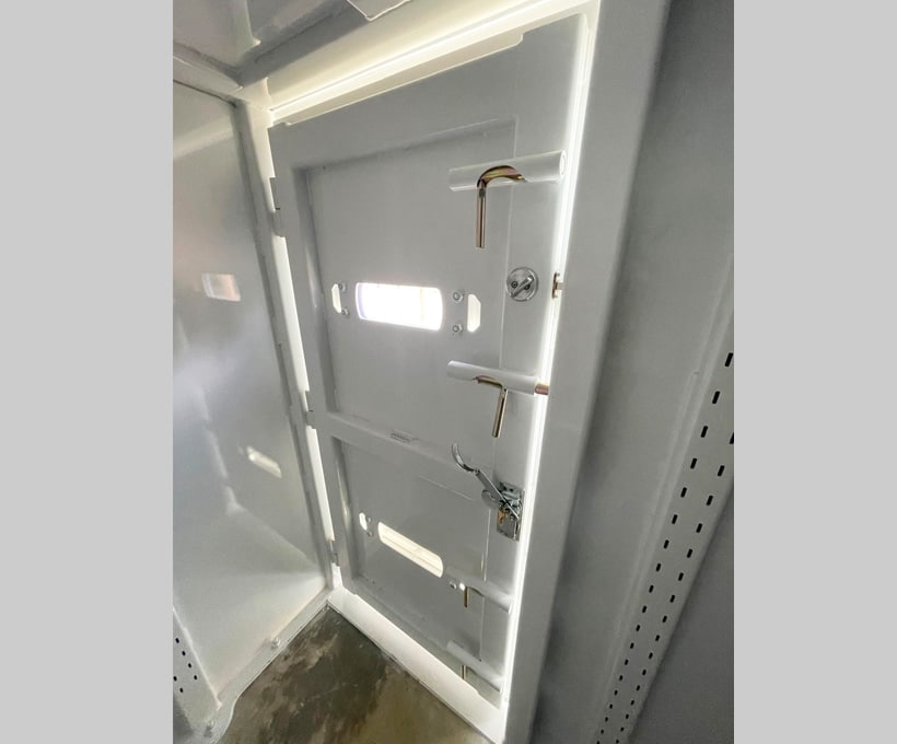 Storm shelters Louisiana 4x6